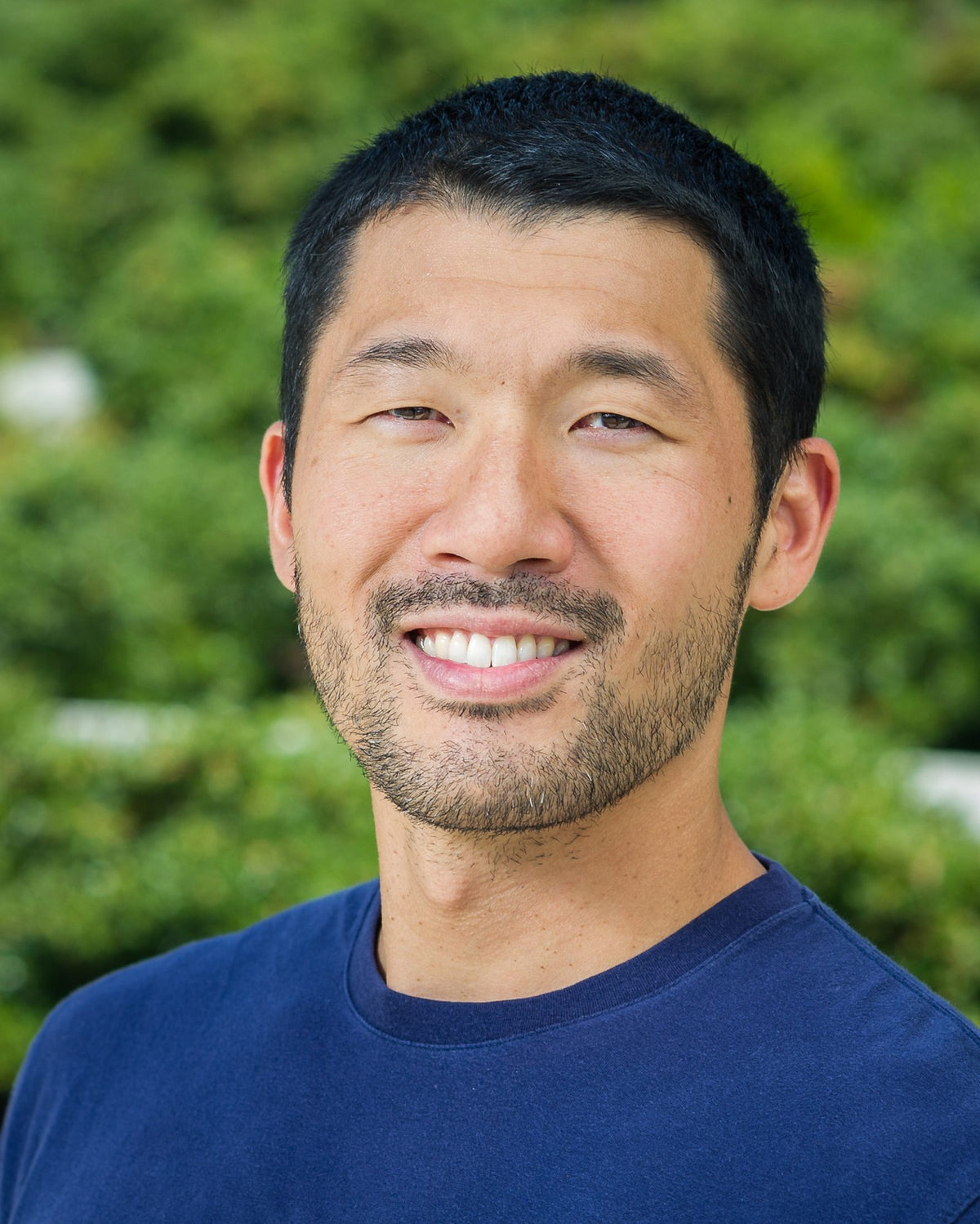 Portrait of Kevin Hirose, coach behind the Rebuilt To Move Shoulder Rebuild program